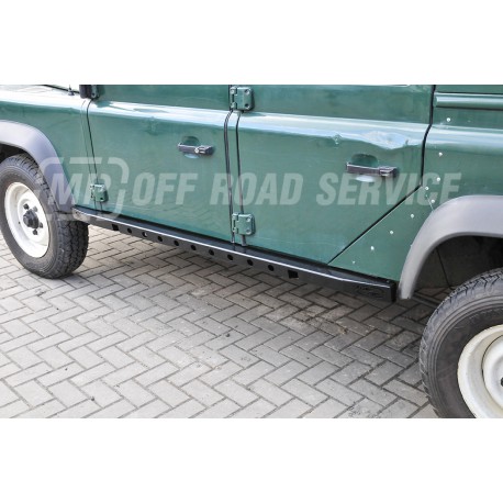 Progi boczne skrzynkowe do Land Rover Defender 110 rock sliders www.mp4x4.pl